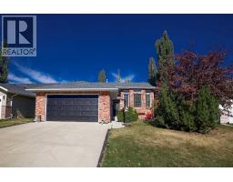 6 Royal Crescent Regency Park