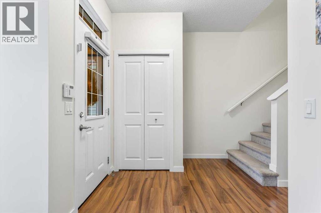 1303 New Brighton Park Se, Calgary, Alberta  T2Z 0Y2 - Photo 3 - A2260196