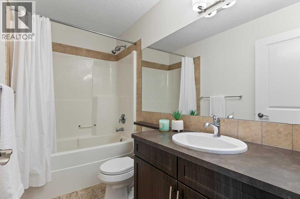 1303 New Brighton Park Se, Calgary, Alberta  T2Z 0Y2 - Photo 30 - A2260196