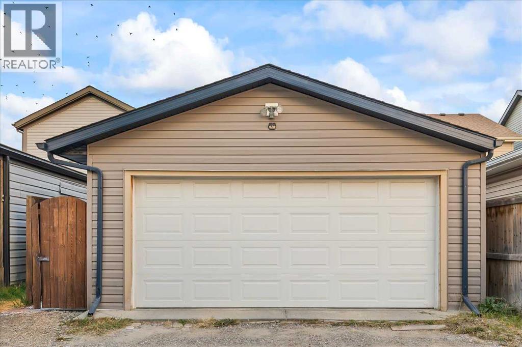 1303 New Brighton Park Se, Calgary, Alberta  T2Z 0Y2 - Photo 38 - A2260196