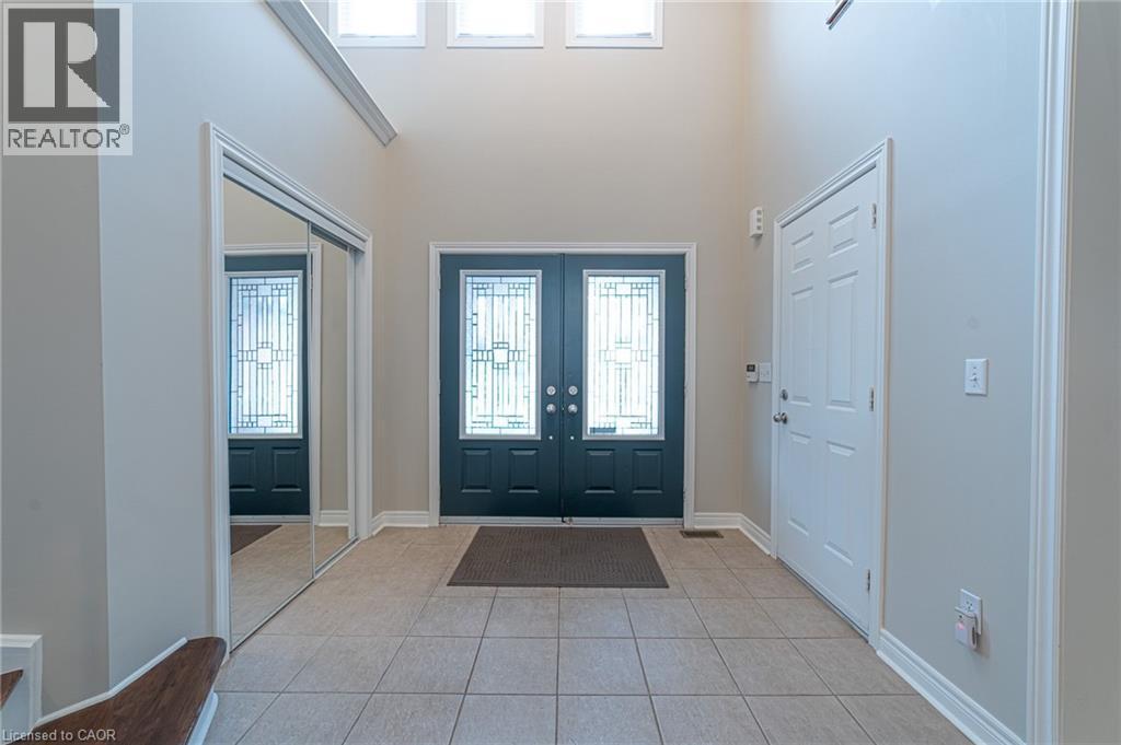 120 Sundial Crescent, Dundas, Ontario  L9H 7R8 - Photo 7 - 40774115