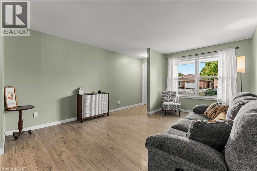 5880 Crimson Drive, Niagara Falls, Ontario  L2G 7T7 - Photo 7 - 40773648