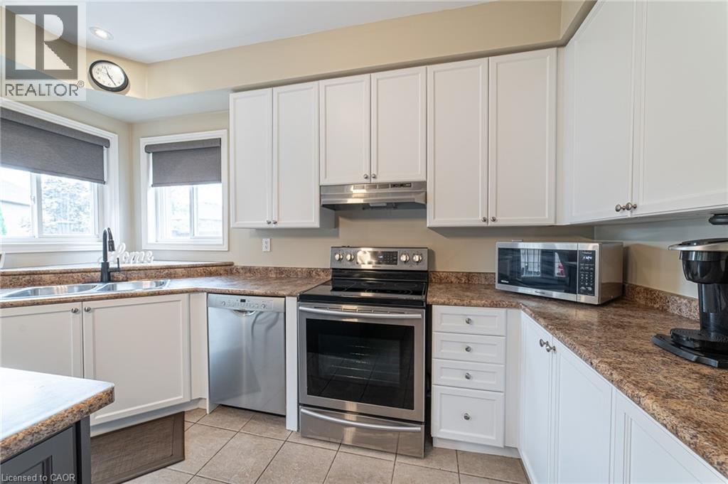 120 Sundial Crescent, Dundas, Ontario  L9H 7R8 - Photo 17 - 40774115