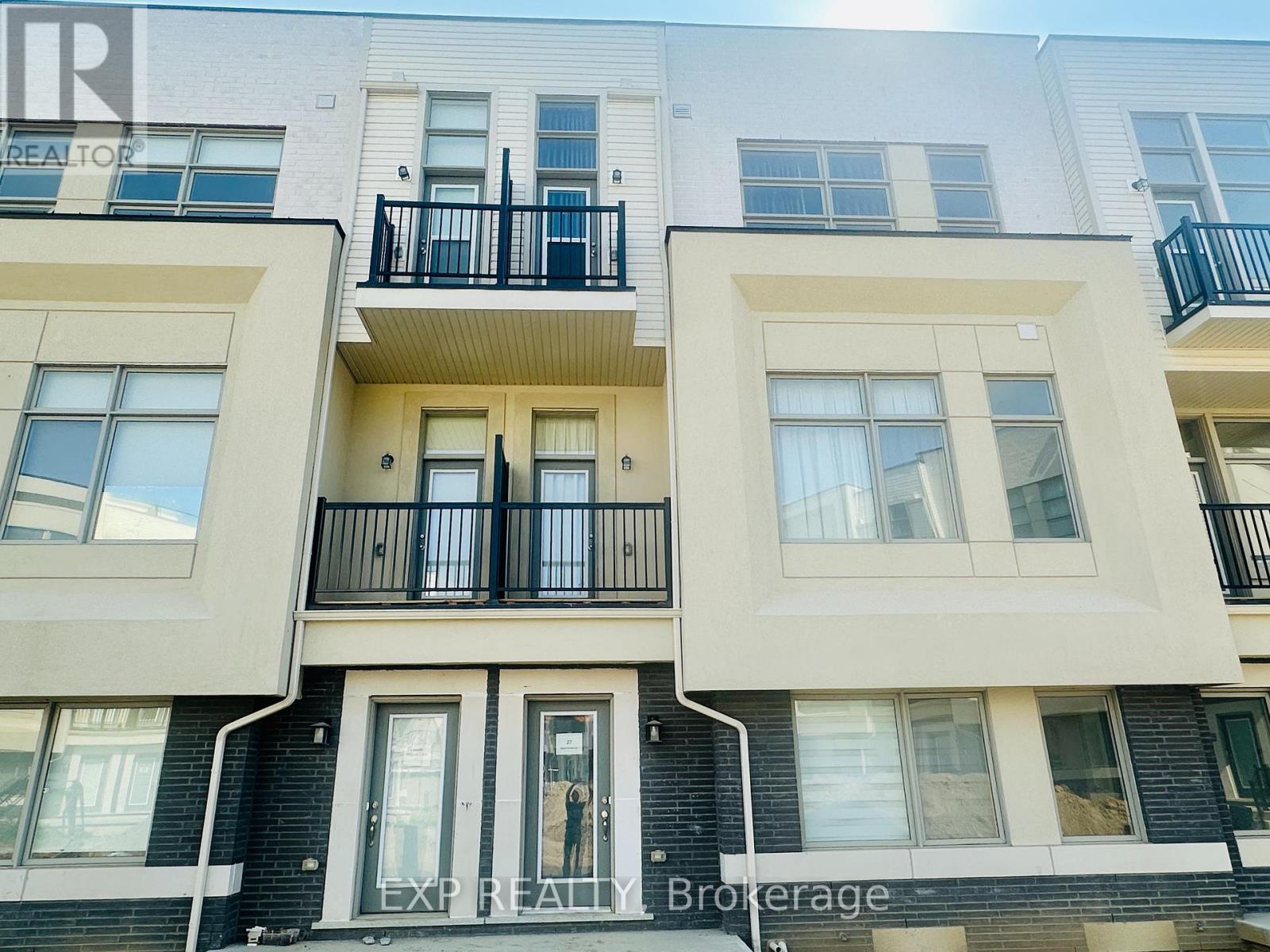 27 ALBERT FIRMAN LANE, Markham, Ontario