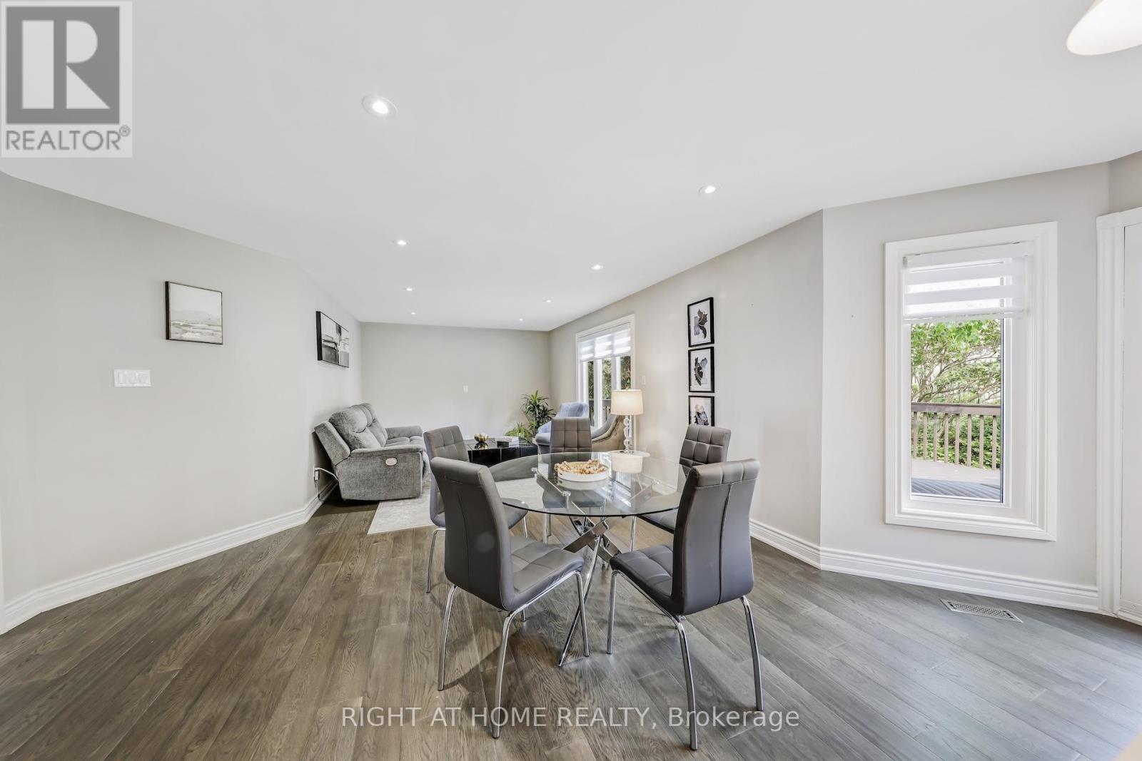 20 Woburn Drive, Vaughan, Ontario  L4L 7H8 - Photo 18 - N12430115