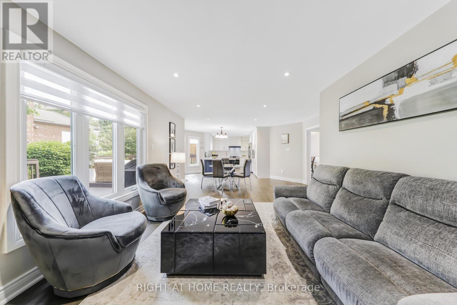 20 Woburn Drive, Vaughan, Ontario  L4L 7H8 - Photo 20 - N12430115