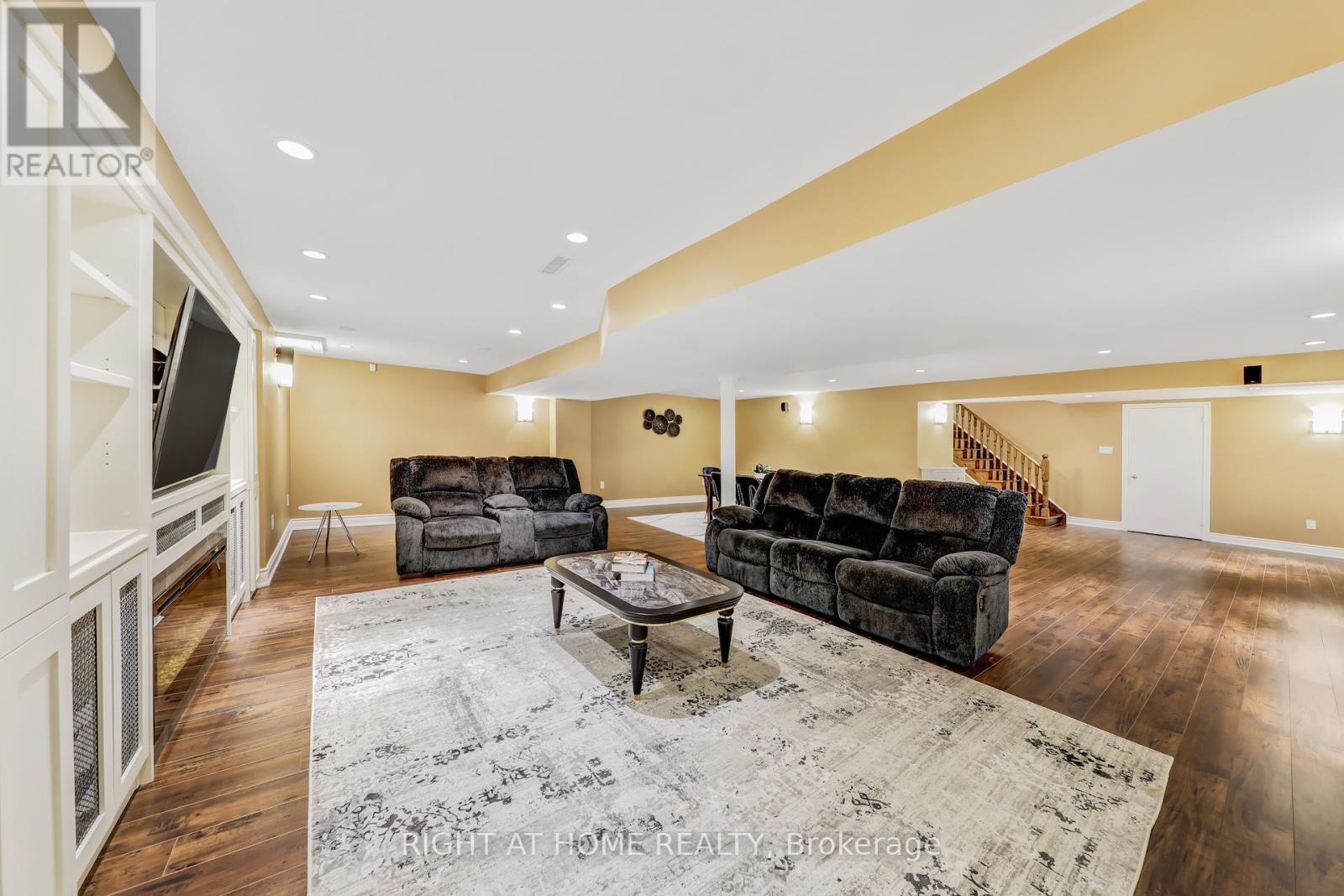 20 Woburn Drive, Vaughan, Ontario  L4L 7H8 - Photo 40 - N12430115