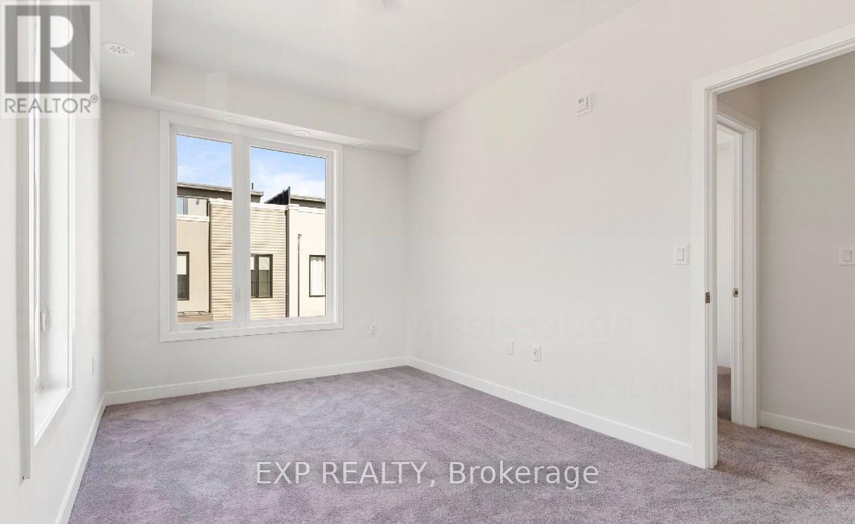 2 - 3560 Colonial Drive, Mississauga, Ontario  L5L 0C1 - Photo 12 - W12430107