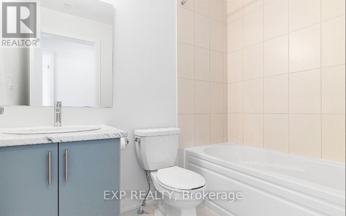 2 - 3560 Colonial Drive, Mississauga, Ontario  L5L 0C1 - Photo 19 - W12430107