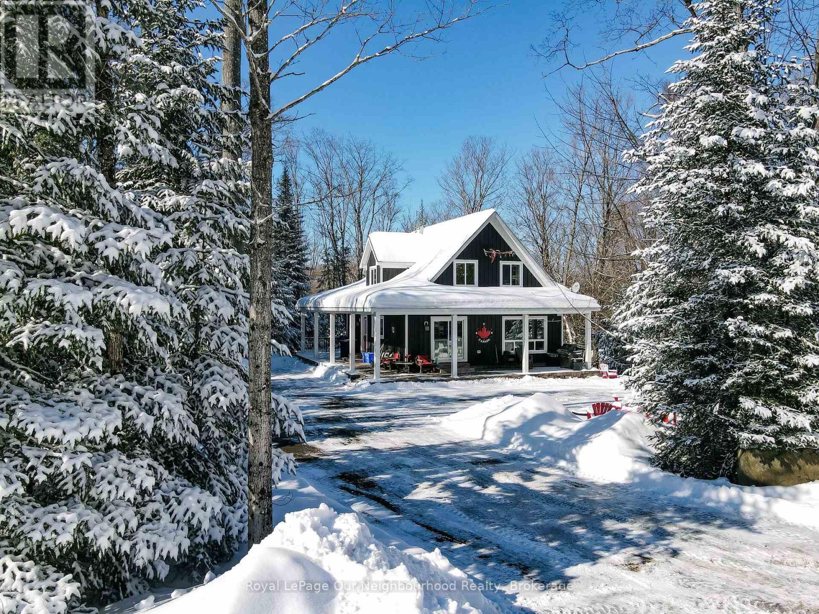 1042 Ski Ridge Trail, Dysart Et Al (Guilford), Ontario  K0M 1M0 - Photo 1 - X12427899