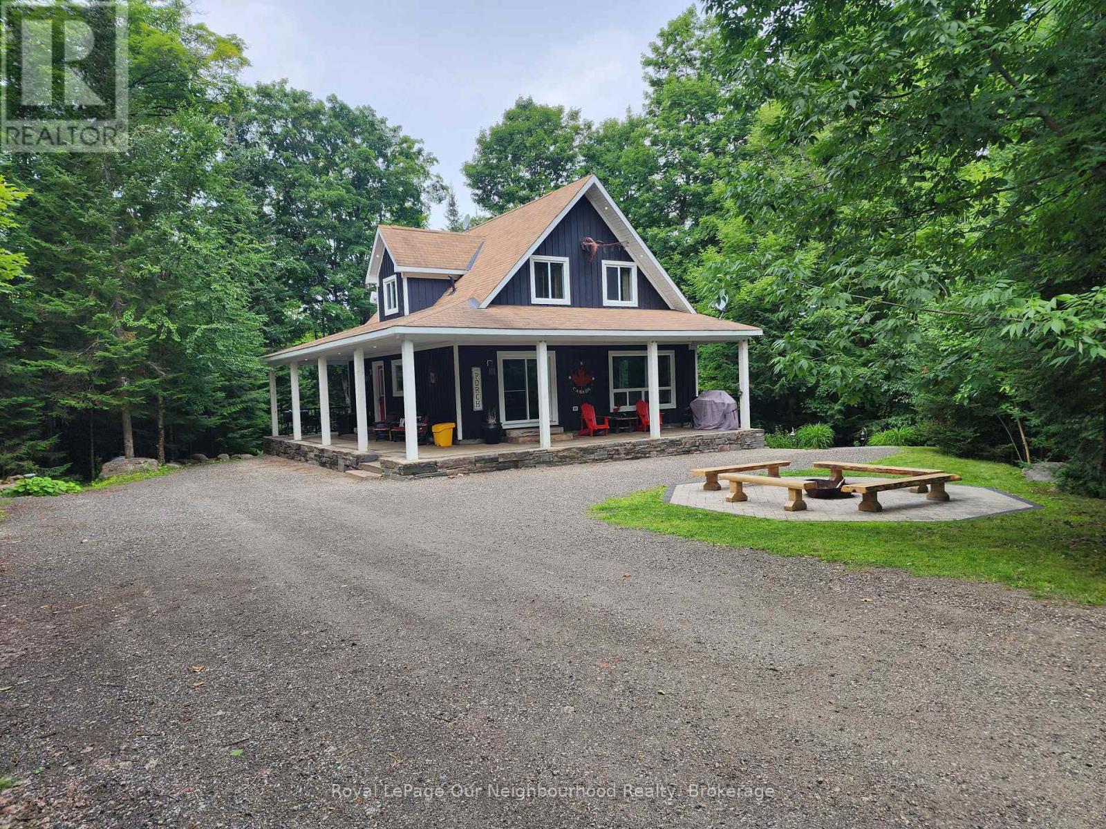 1042 Ski Ridge Trail, Dysart Et Al (Guilford), Ontario  K0M 1M0 - Photo 46 - X12427899