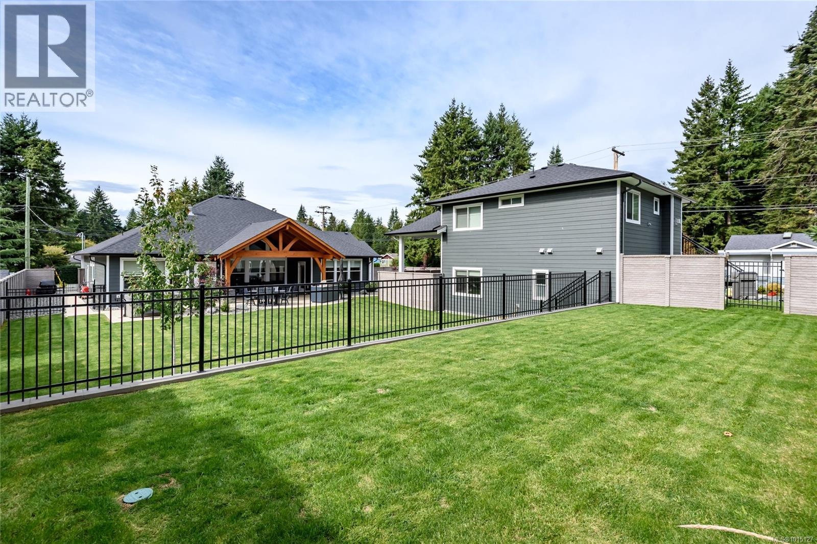 8968 Henderson Ave, Black Creek, British Columbia  V9J 1A4 - Photo 36 - 1015127