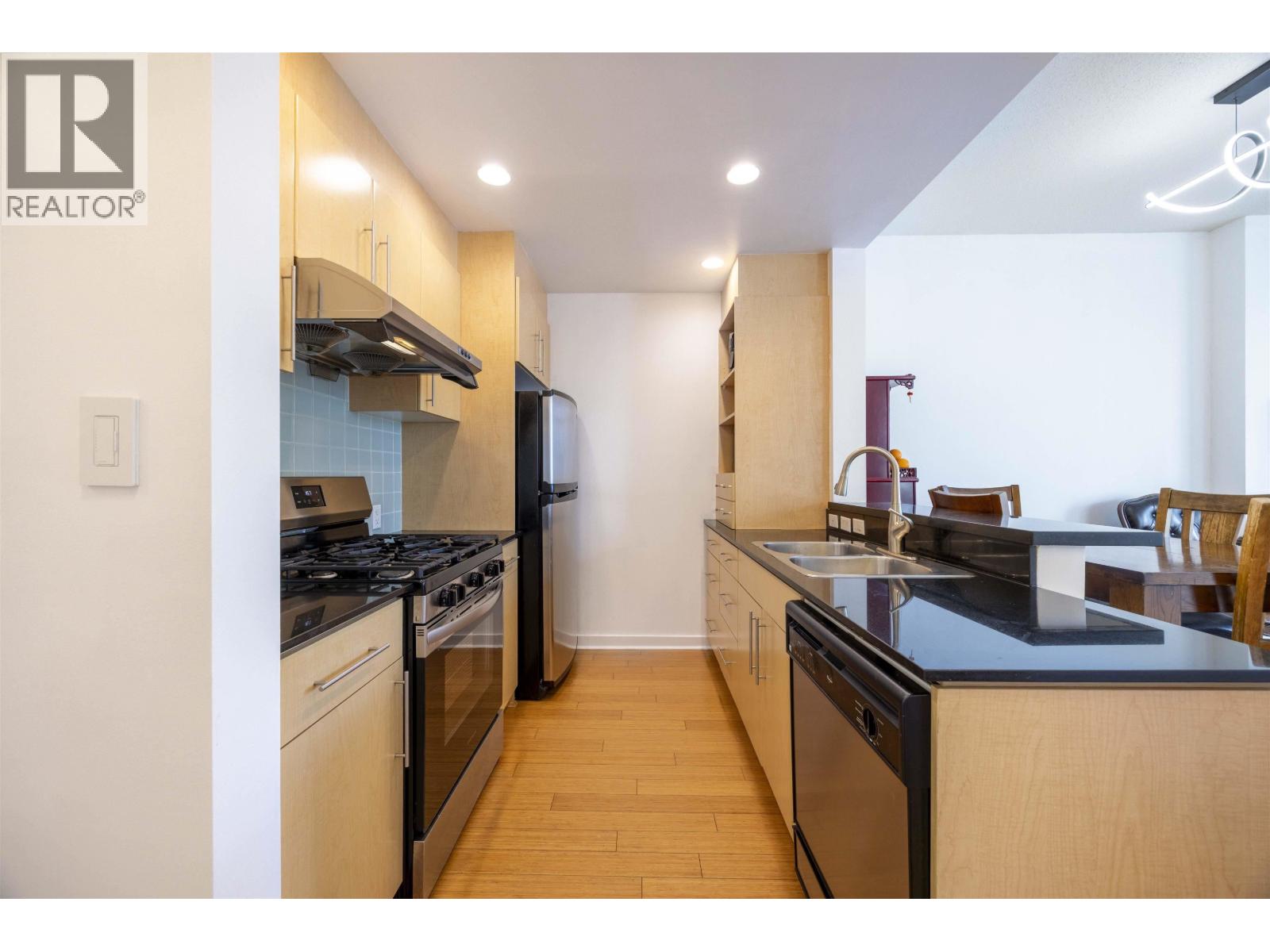 3207 583 Beach Crescent, Vancouver, British Columbia  V6Z 3E6 - Photo 8 - R3052798