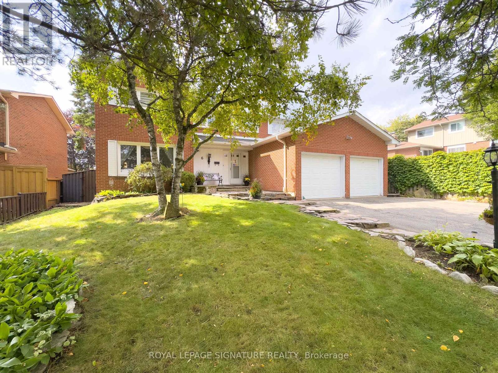 6 SATCHELL BOULEVARD, Toronto, Ontario