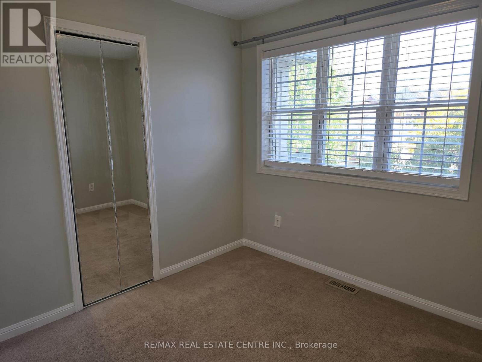 1159 Riddell Crescent, Milton (Be Beaty), Ontario  L9T 6Y1 - Photo 30 - W12428737