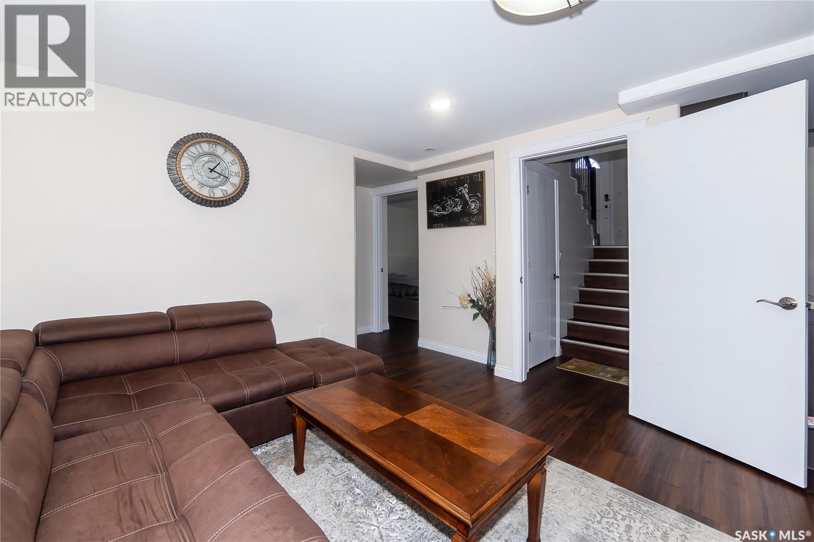 307 Klassen Crescent, Saskatoon, Saskatchewan  S7R 0E9 - Photo 29 - SK019446