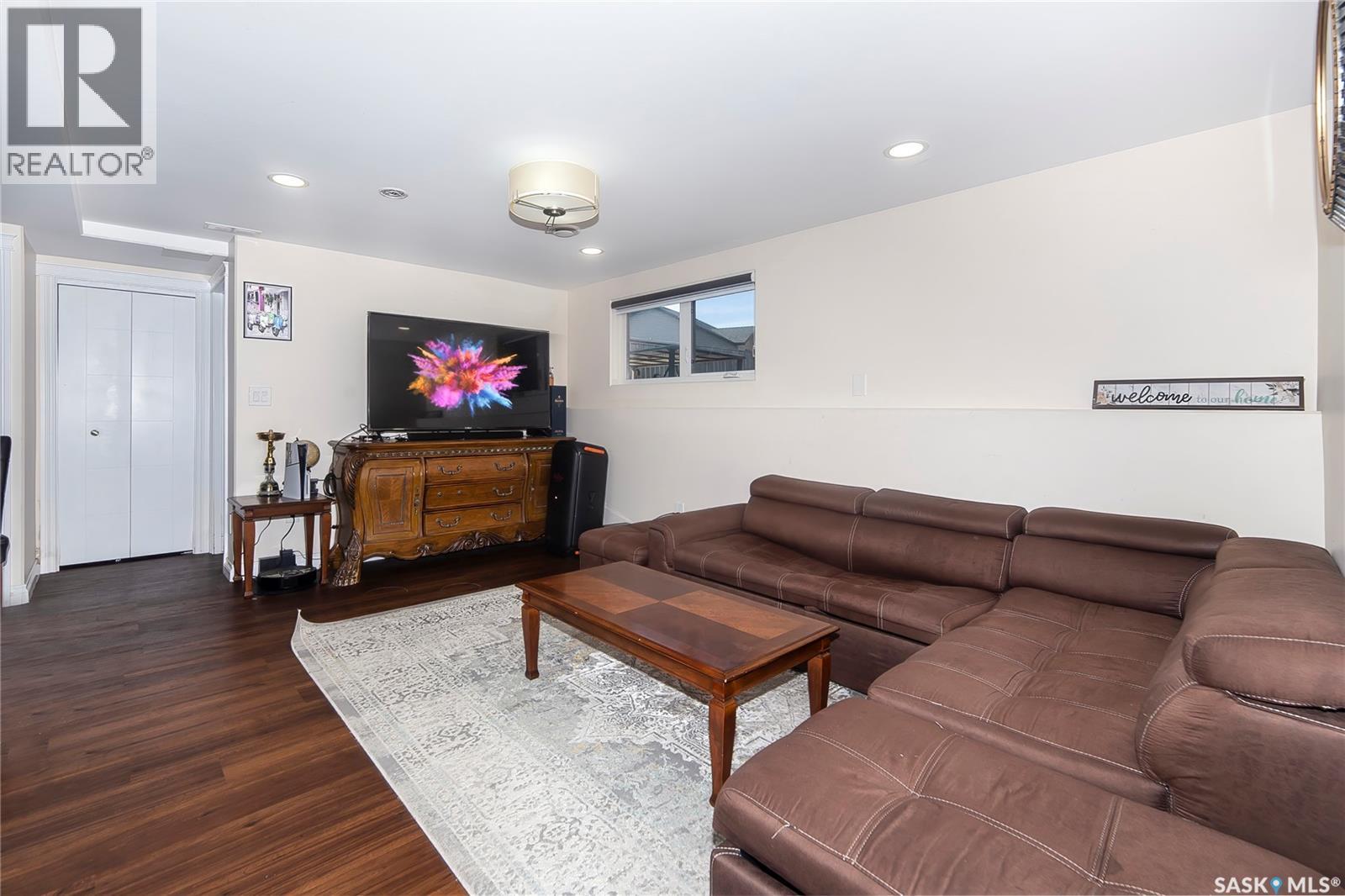 307 Klassen Crescent, Saskatoon, Saskatchewan  S7R 0E9 - Photo 30 - SK019446