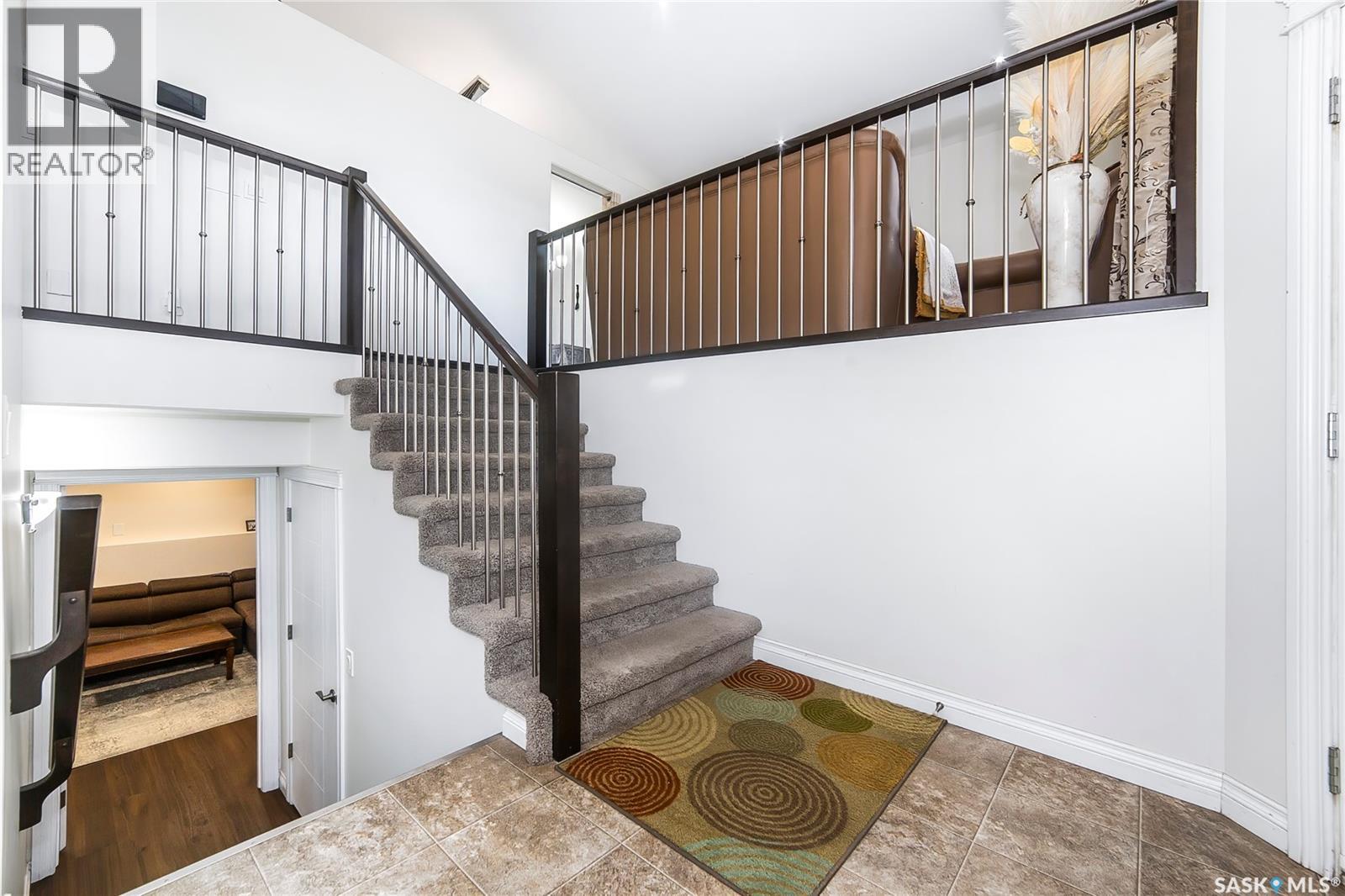 307 Klassen Crescent, Saskatoon, Saskatchewan  S7R 0E9 - Photo 6 - SK019446