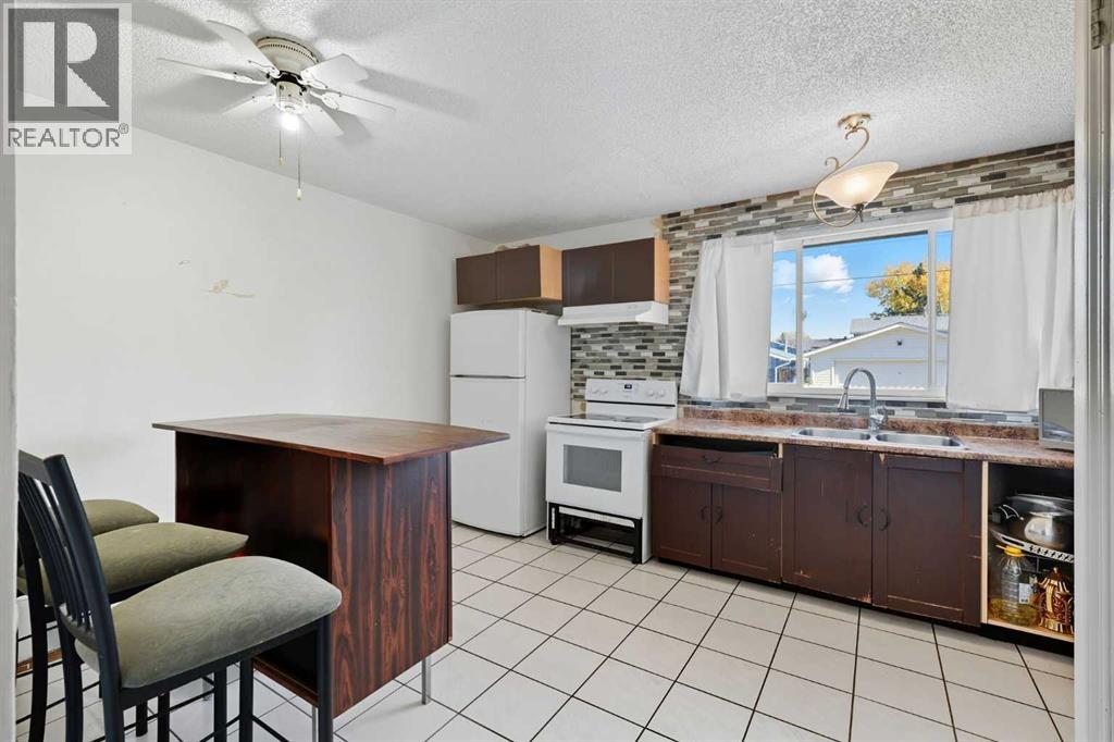 304 60 Street Se, Calgary, Alberta  T2A 4K2 - Photo 16 - A2259731