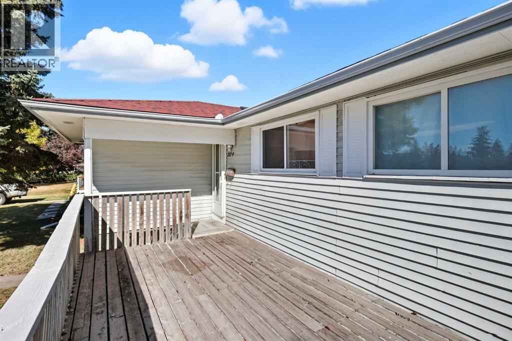304 60 Street Se, Calgary, Alberta  T2A 4K2 - Photo 8 - A2259731