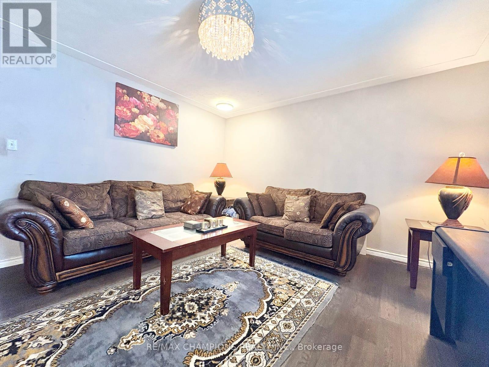 265 Glenridge Drive, Waterloo, Ontario  N2J 3W5 - Photo 18 - X12428614