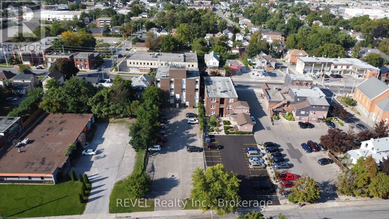 302 - 112 Queenston Street, St. Catharines, Ontario  L2R 2Z4 - Photo 10 - X12430142