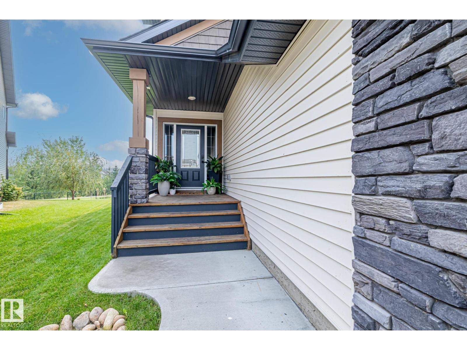 10 Meadowland Gd, Spruce Grove, Alberta  T7X 0N3 - Photo 5 - E4459795