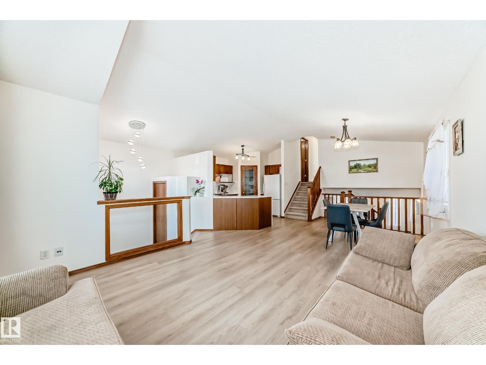 2115 36 Av Nw, Edmonton, Alberta  T6T 1S3 - Photo 19 - E4459796