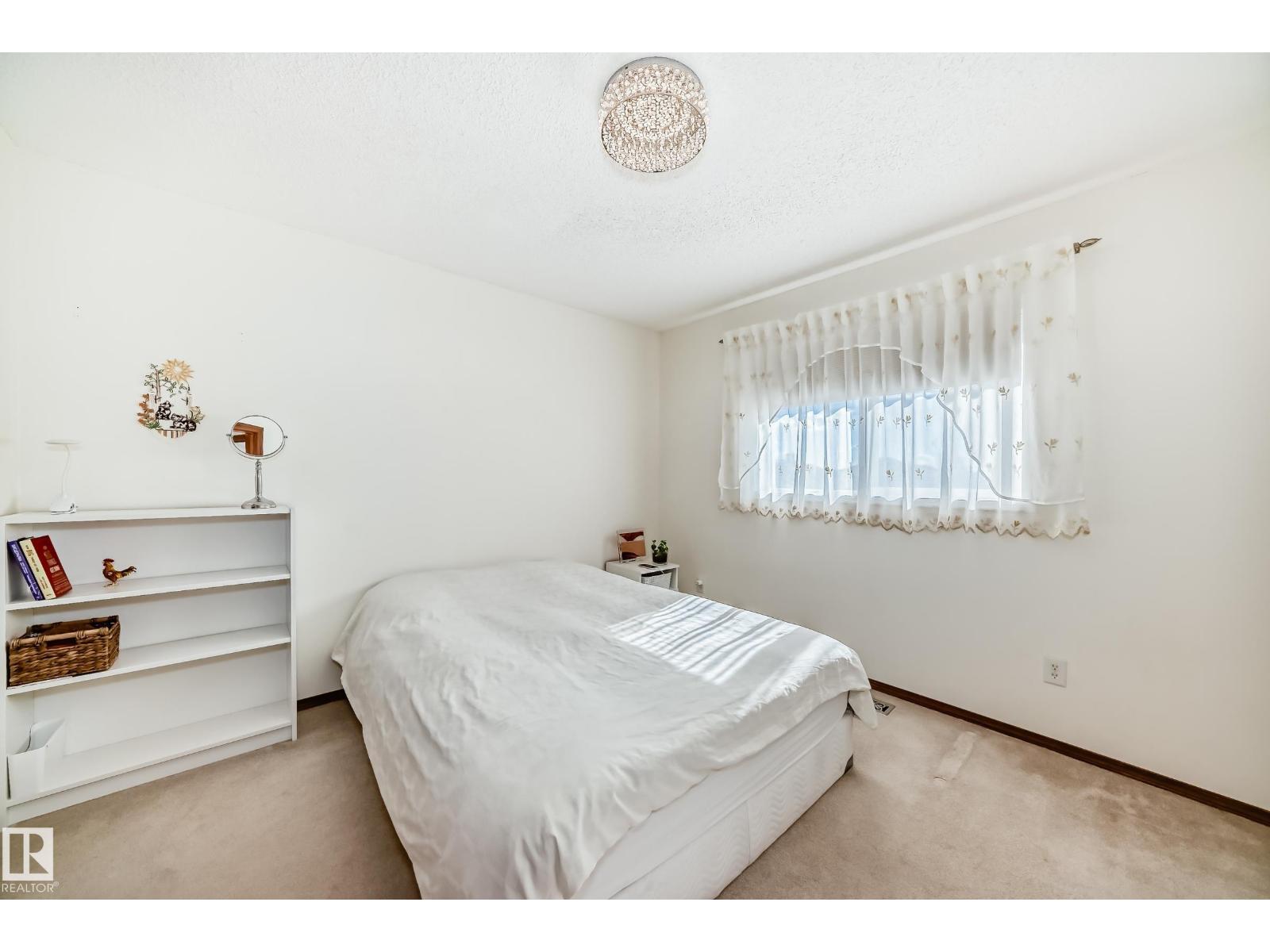 2115 36 Av Nw, Edmonton, Alberta  T6T 1S3 - Photo 21 - E4459796