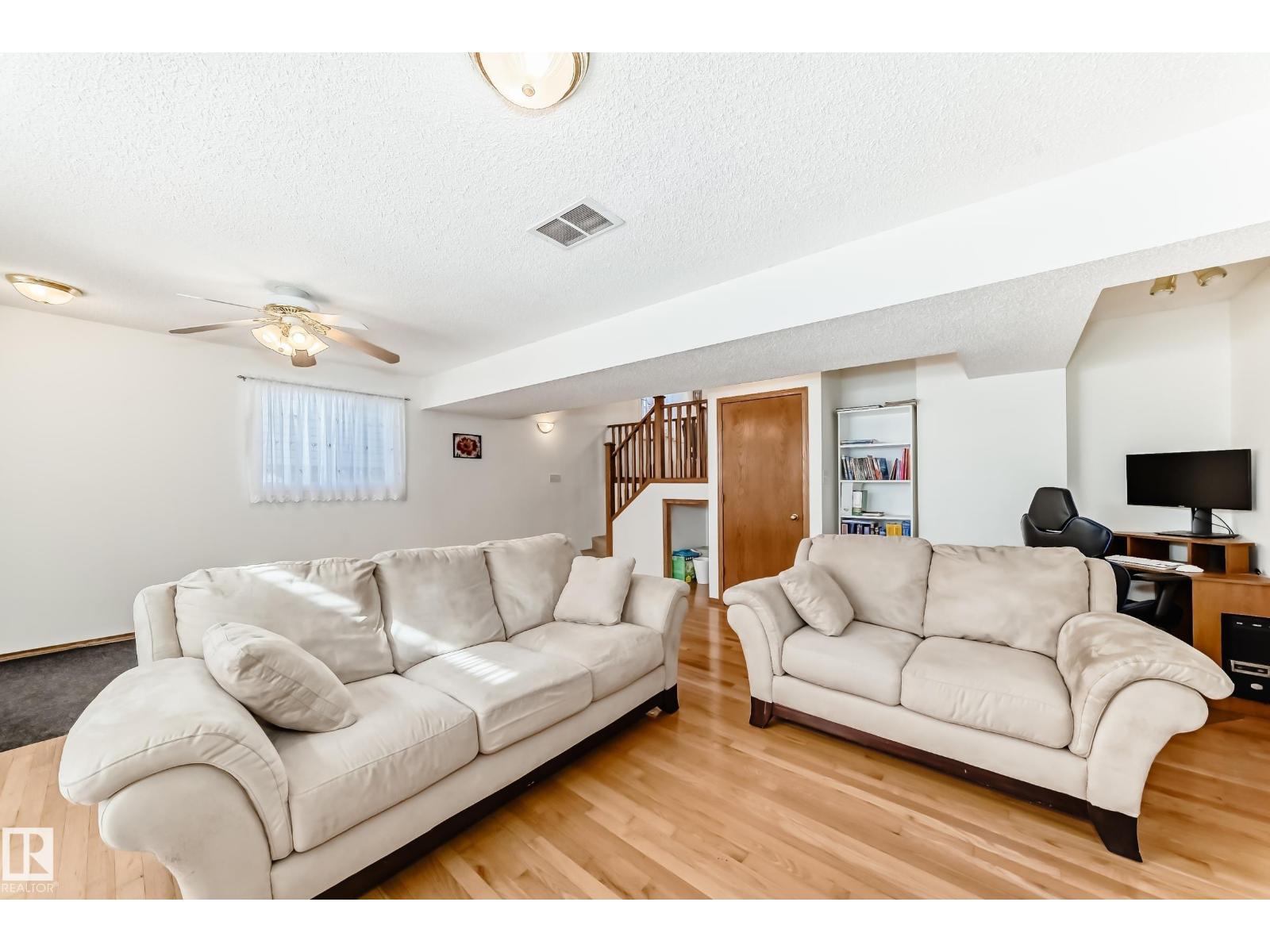 2115 36 Av Nw, Edmonton, Alberta  T6T 1S3 - Photo 37 - E4459796