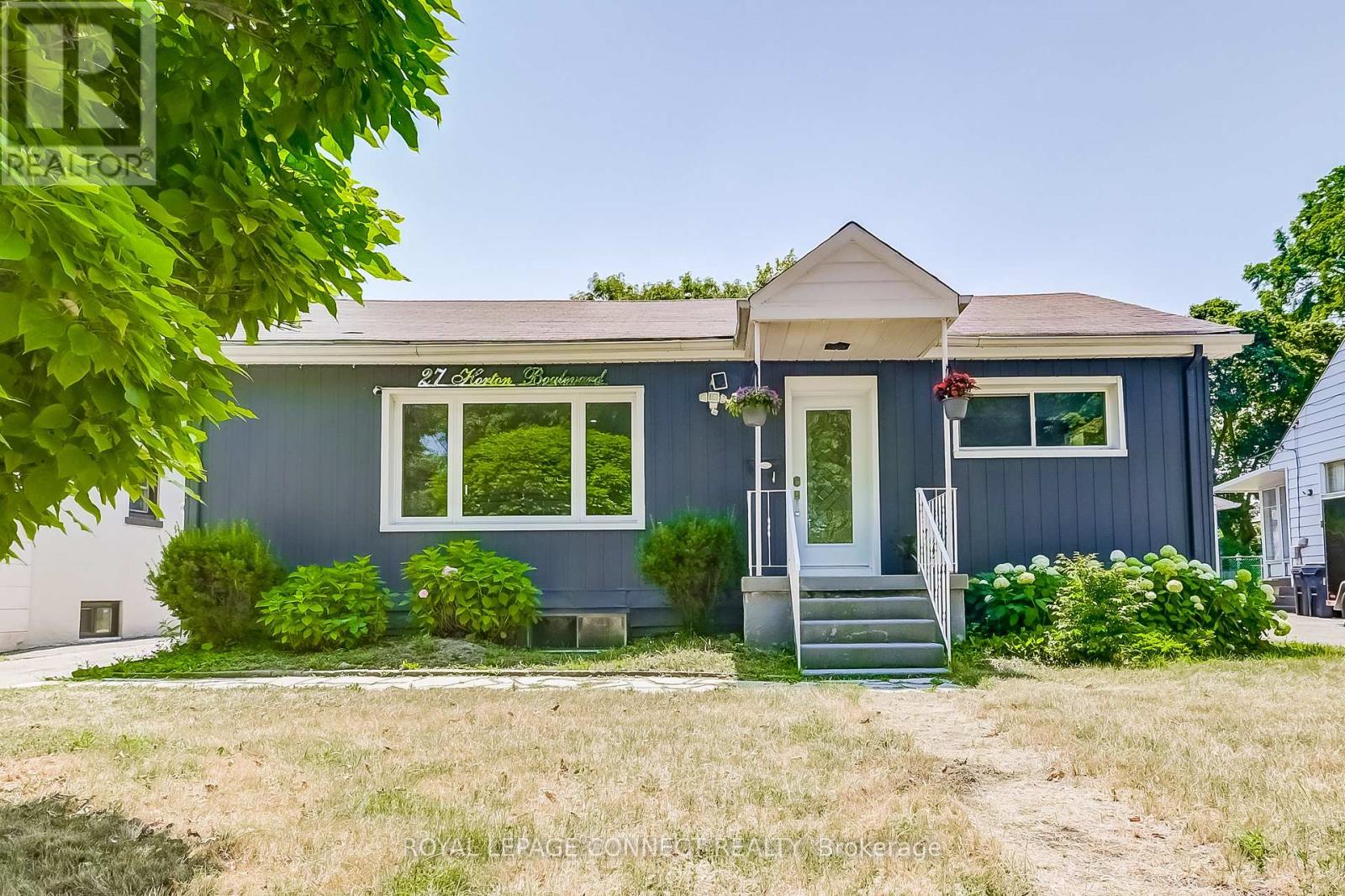 27 Horton Boulevard, Toronto, Ontario  M1J 1K7 - Photo 1 - E12430137