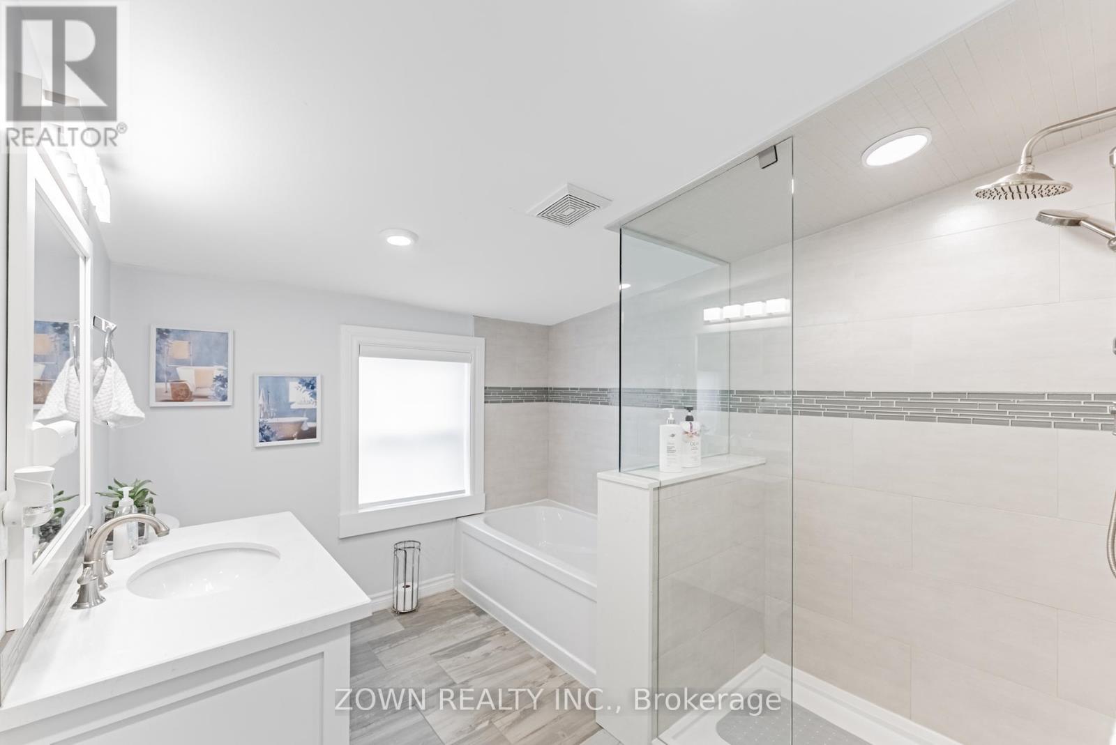 758 Bush Street, Caledon, Ontario  L7K 0E7 - Photo 16 - W12430136