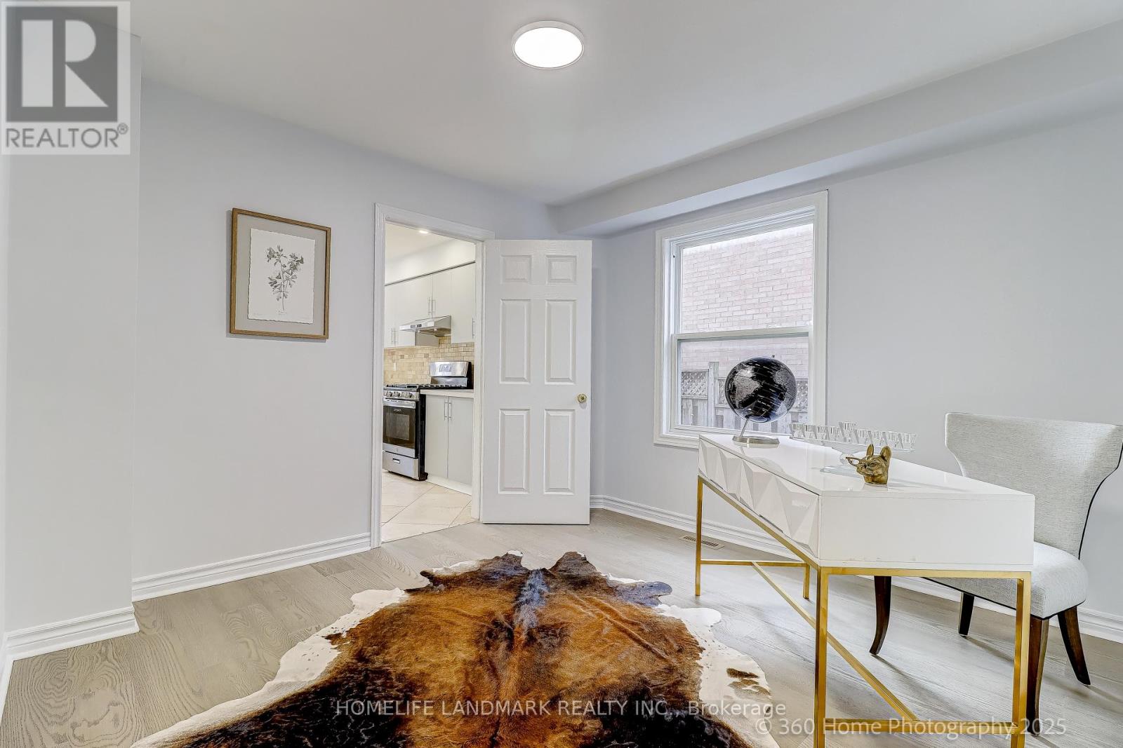 121 Bernard Avenue, Richmond Hill, Ontario  L4C 9Z5 - Photo 19 - N12427021