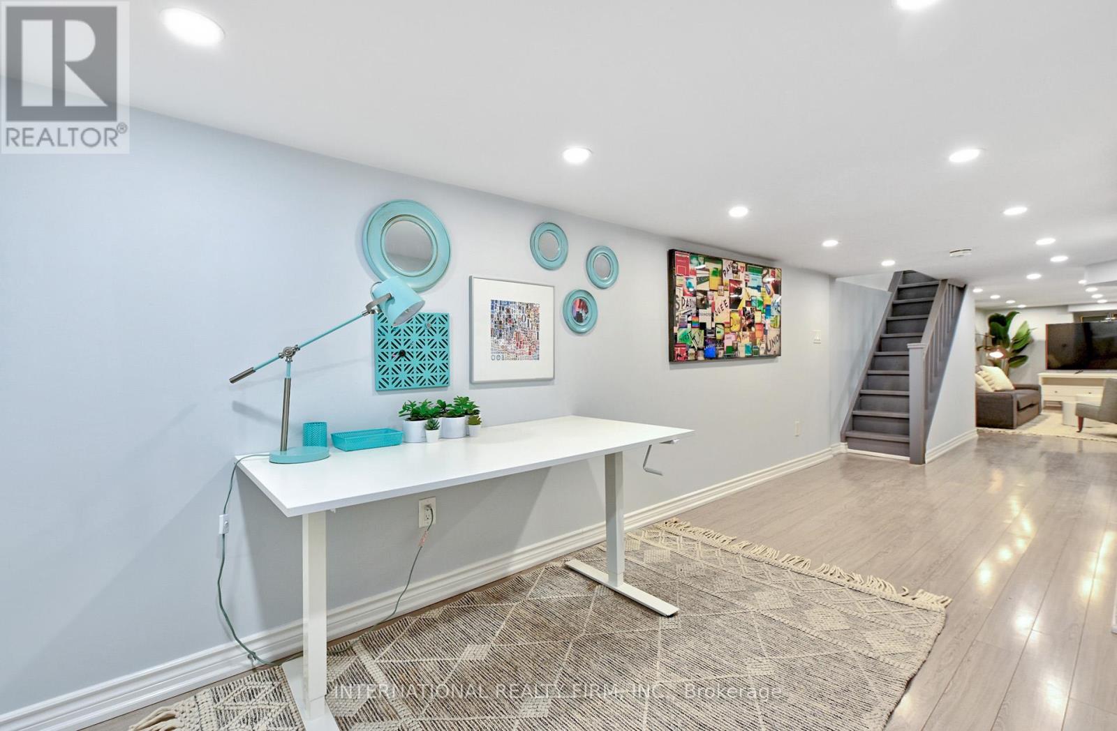 717 Palmerston Avenue, Toronto, Ontario  M6G 2R2 - Photo 28 - C12430149