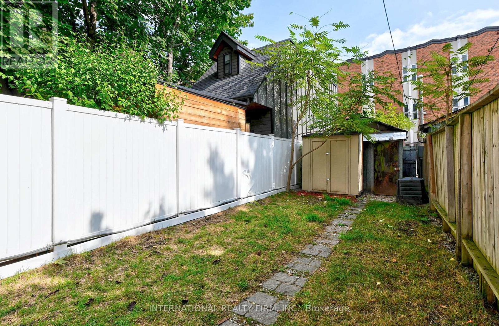 717 Palmerston Avenue, Toronto, Ontario  M6G 2R2 - Photo 31 - C12430149