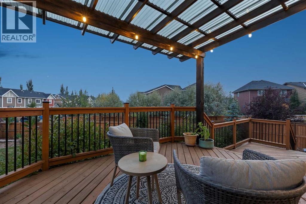 36 Sunrise Crescent, Cochrane, Alberta  T4C 0Z9 - Photo 6 - A2259386