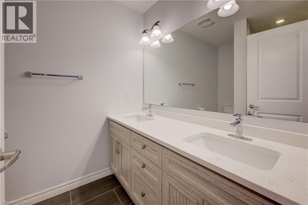 618 Montpellier Drive Unit# A, Waterloo, Ontario  N2T 0B2 - Photo 23 - 40774072