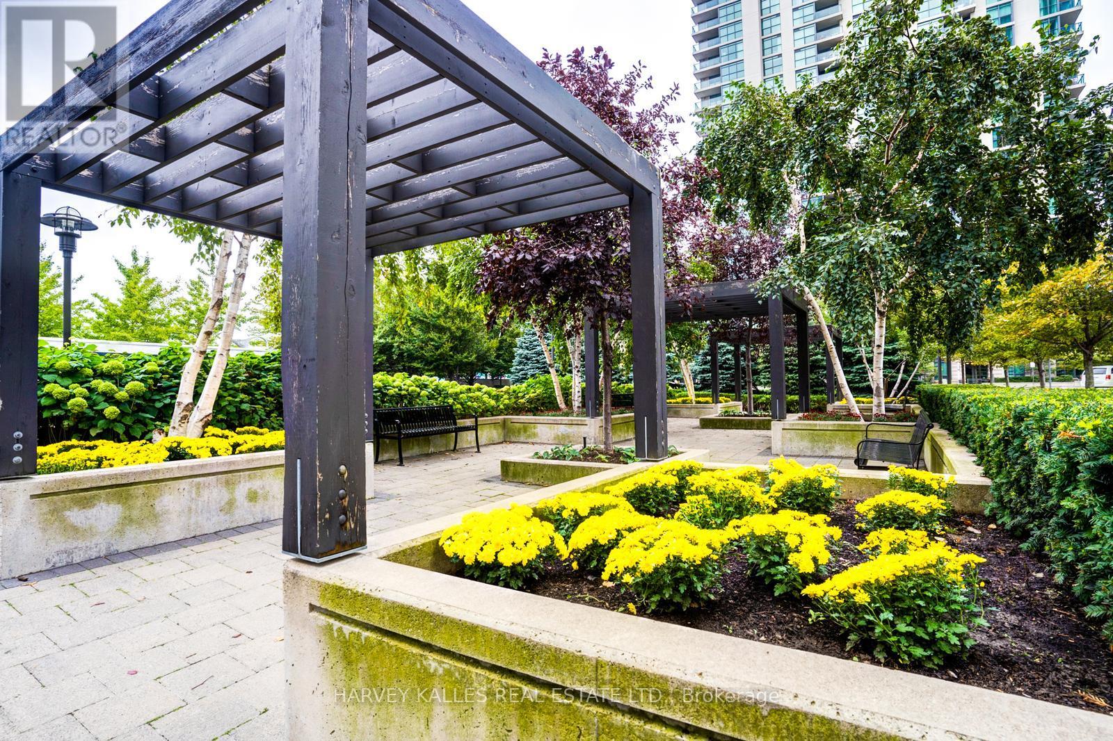 109 - 215 Sherway Gardens Road, Toronto, Ontario  M9C 0A4 - Photo 34 - W12430151