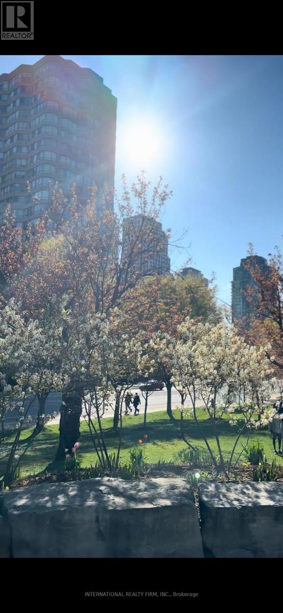 3407 - 30 Elm Drive W, Mississauga, Ontario L5B 0N6 - Photo 37 - W12414313