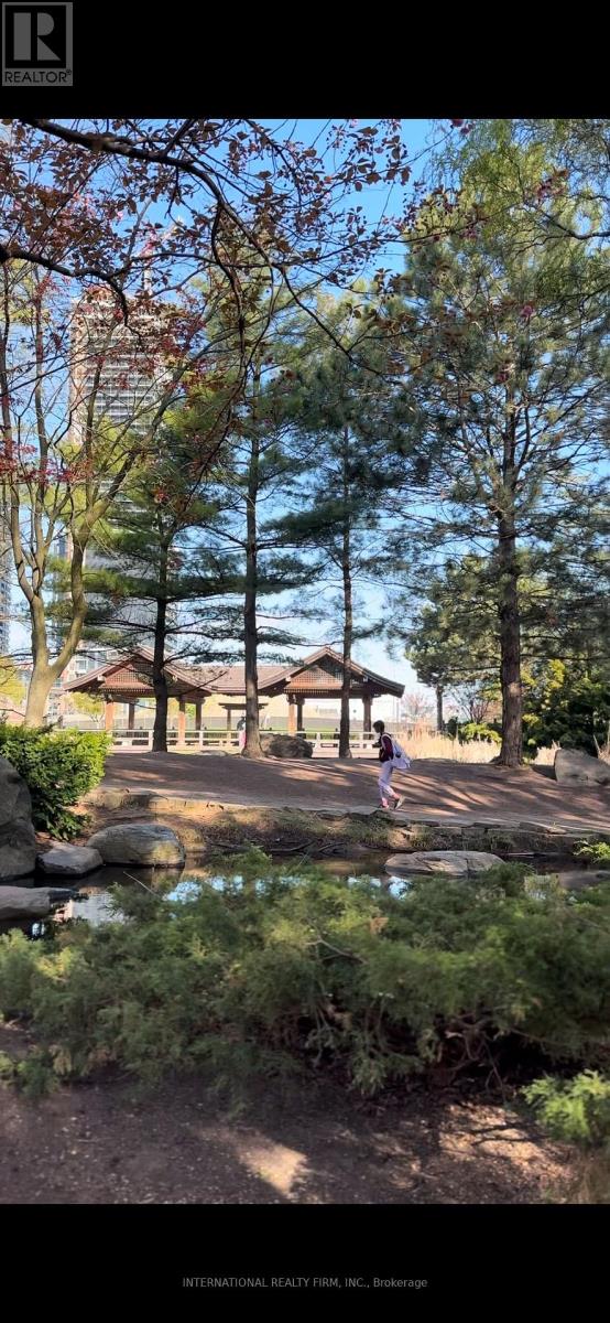 3407 - 30 Elm Drive W, Mississauga, Ontario L5B 0N6 - Photo 36 - W12414313