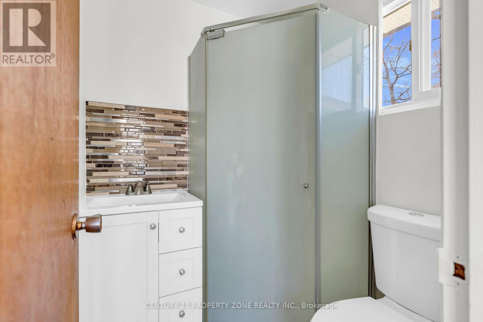 1312 River Road W, Wasaga Beach, Ontario  L9Z 2W6 - Photo 39 - S12429570