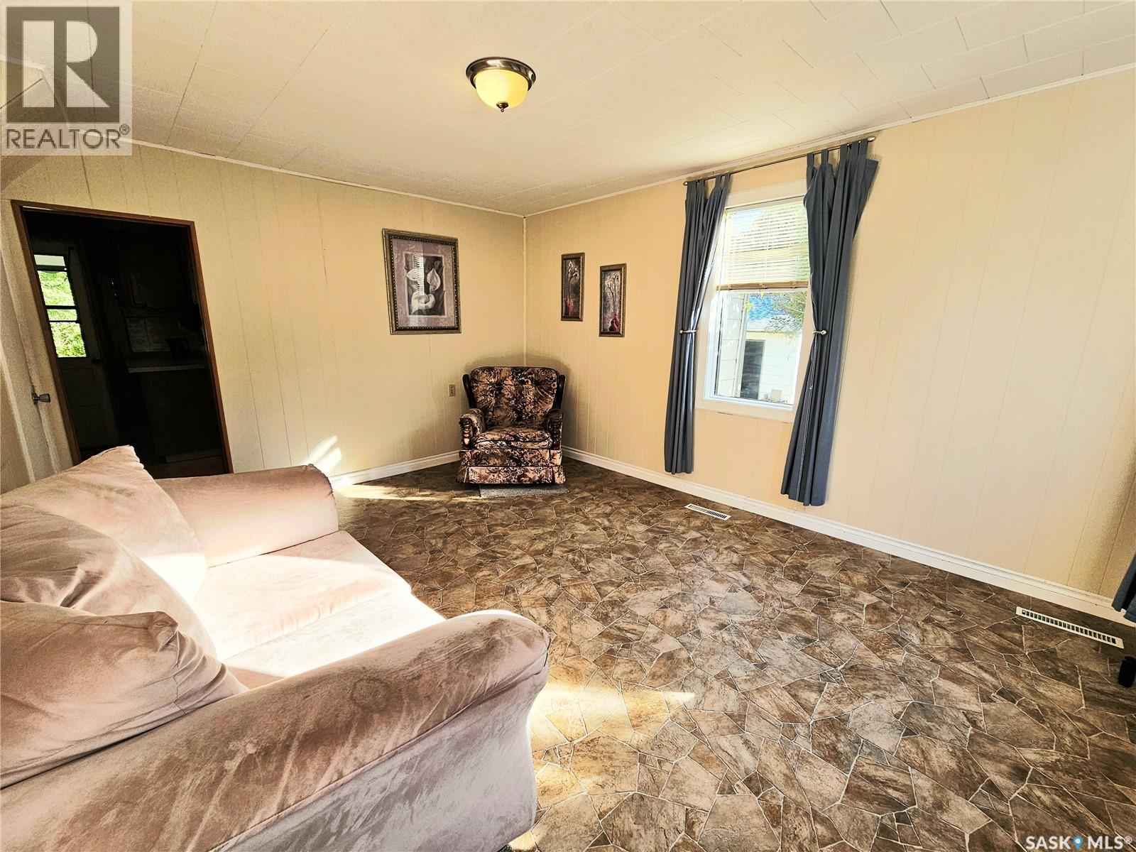 24 Joseph Street, Dubuc, Saskatchewan  S0A 0R0 - Photo 12 - SK019491