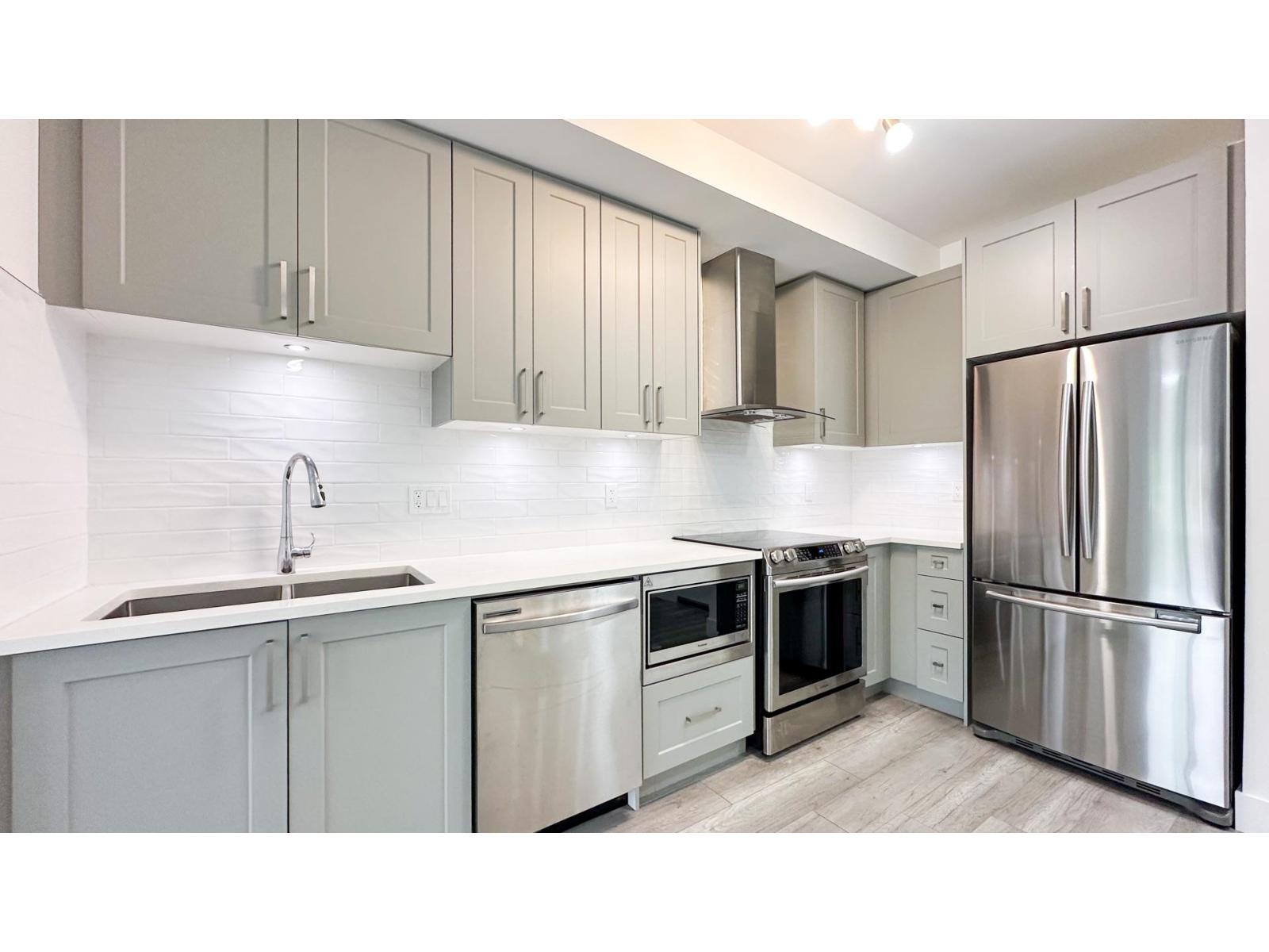 304 13978 Fraser Highway, Surrey, British Columbia  V3T 0P2 - Photo 12 - R3050811