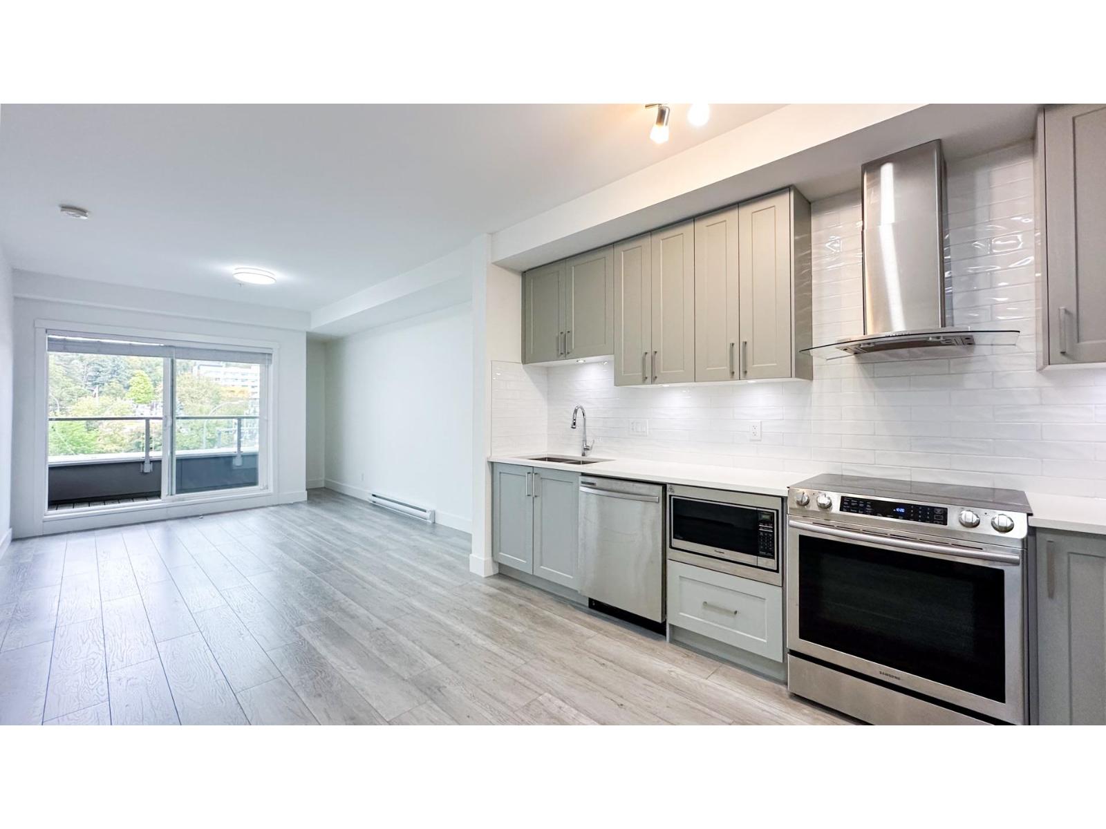 304 13978 Fraser Highway, Surrey, British Columbia  V3T 0P2 - Photo 10 - R3050811