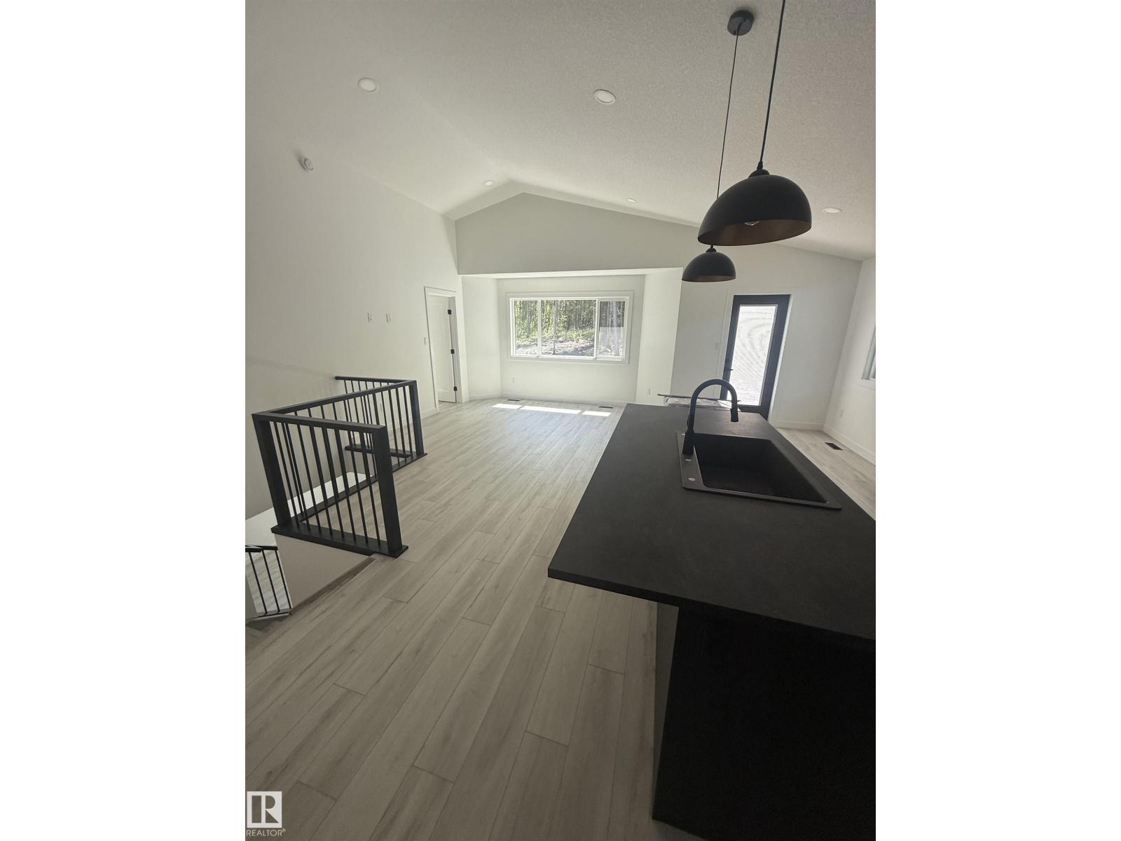 420 1414 Hwy 37, Rural Lac Ste. Anne County, Alberta  T5A 1H3 - Photo 23 - E4459007