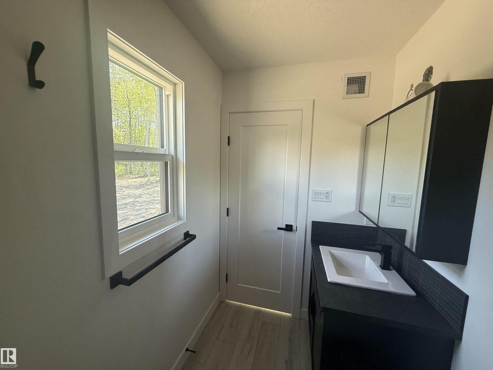 420 1414 Hwy 37, Rural Lac Ste. Anne County, Alberta  T5A 1H3 - Photo 47 - E4459007