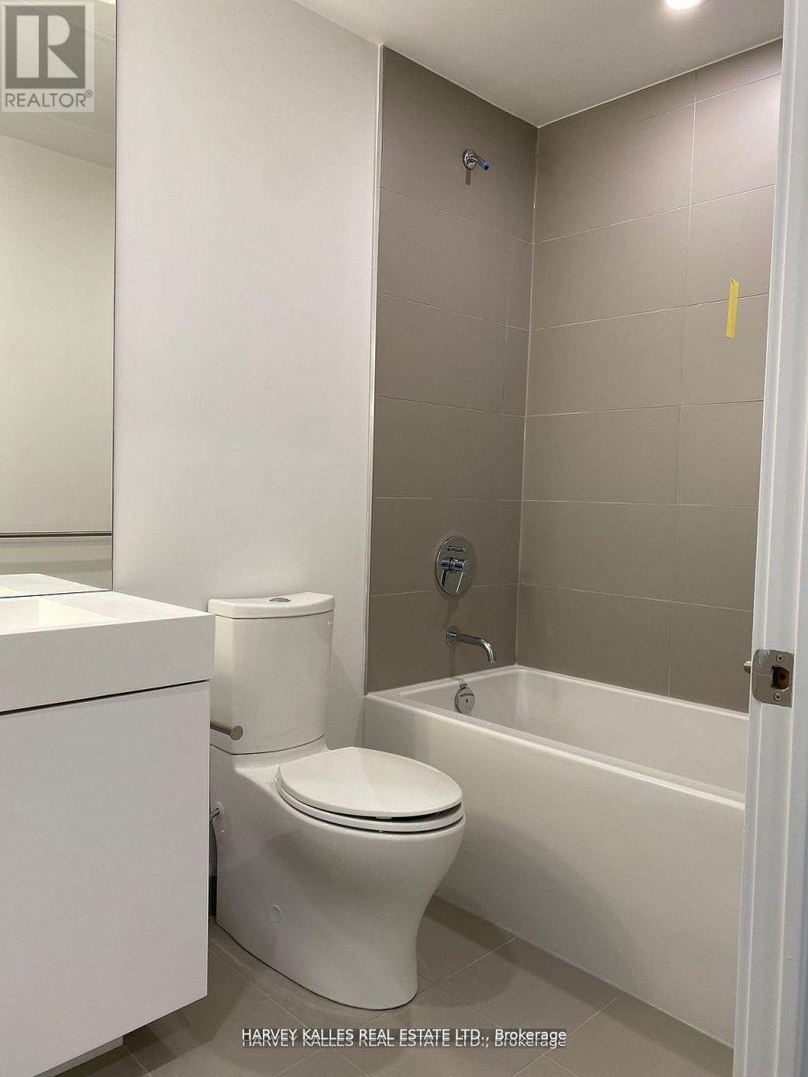 2409 - 33 Helendale Avenue, Toronto, Ontario  M4R 1C5 - Photo 10 - C12430158