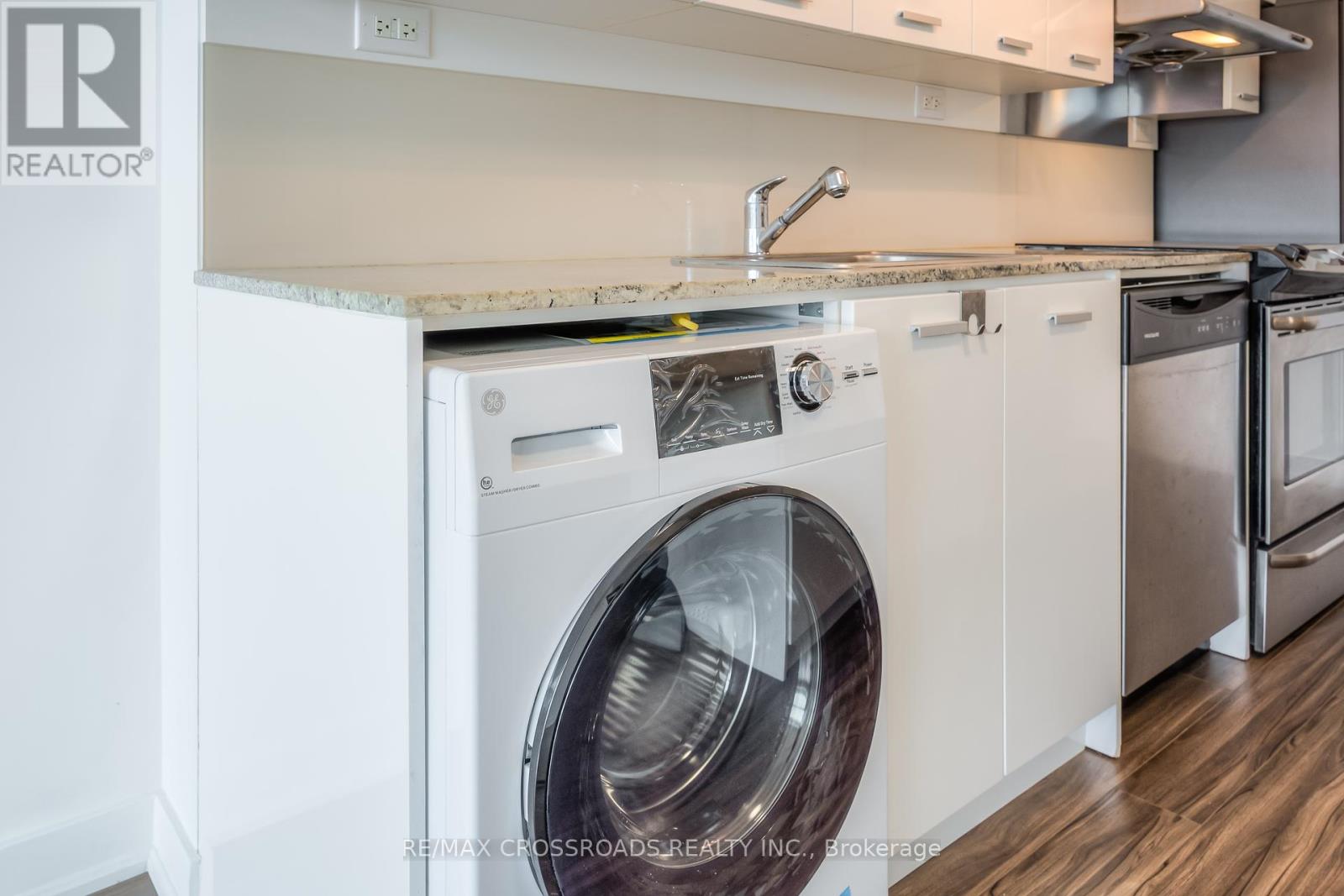 206 - 15 Singer Court, Toronto, Ontario  M2K 0B1 - Photo 12 - C12430167