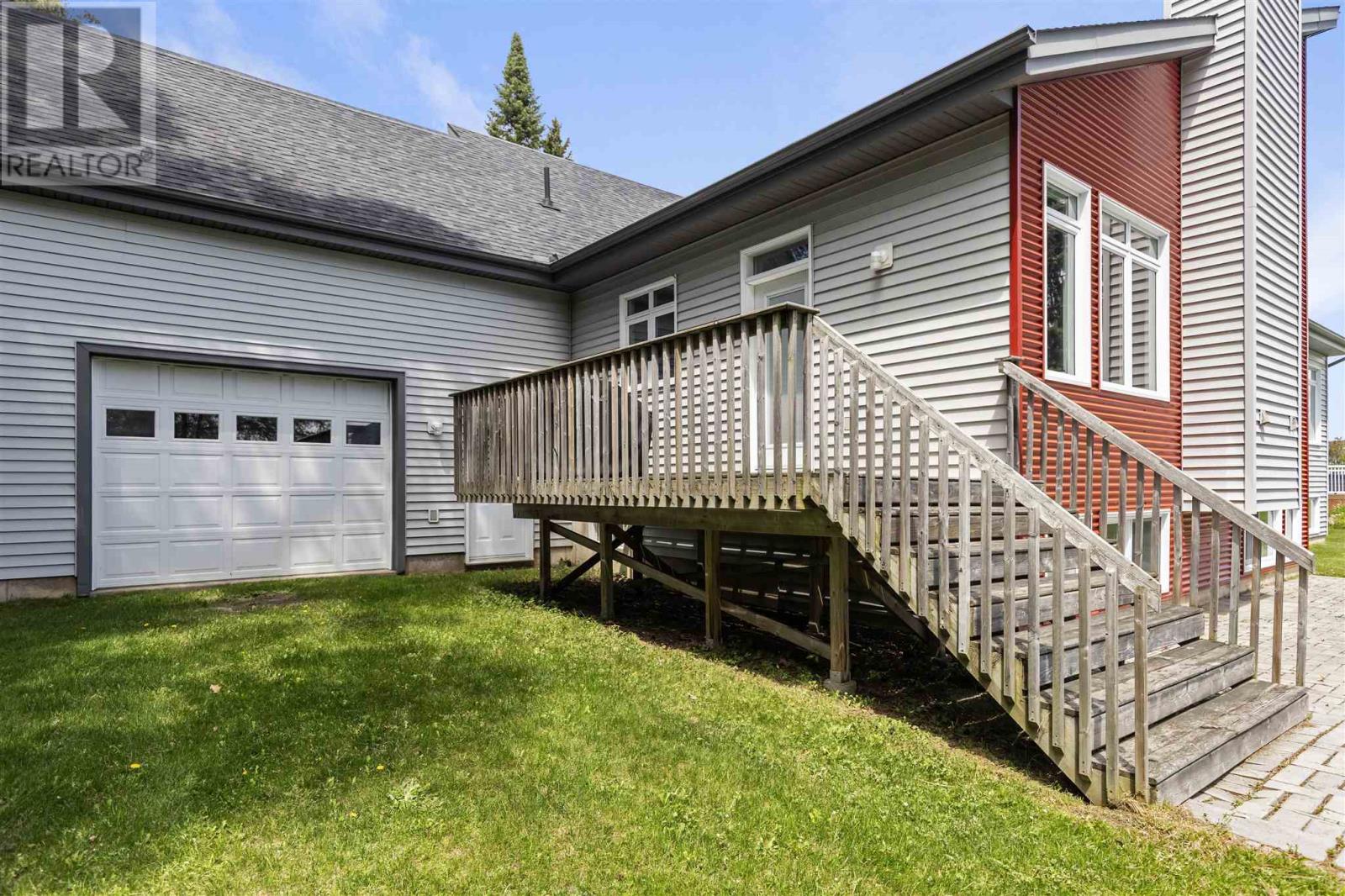 171 River Rd, Sault Ste. Marie, Ontario  P6A 6C3 - Photo 2 - SM252789