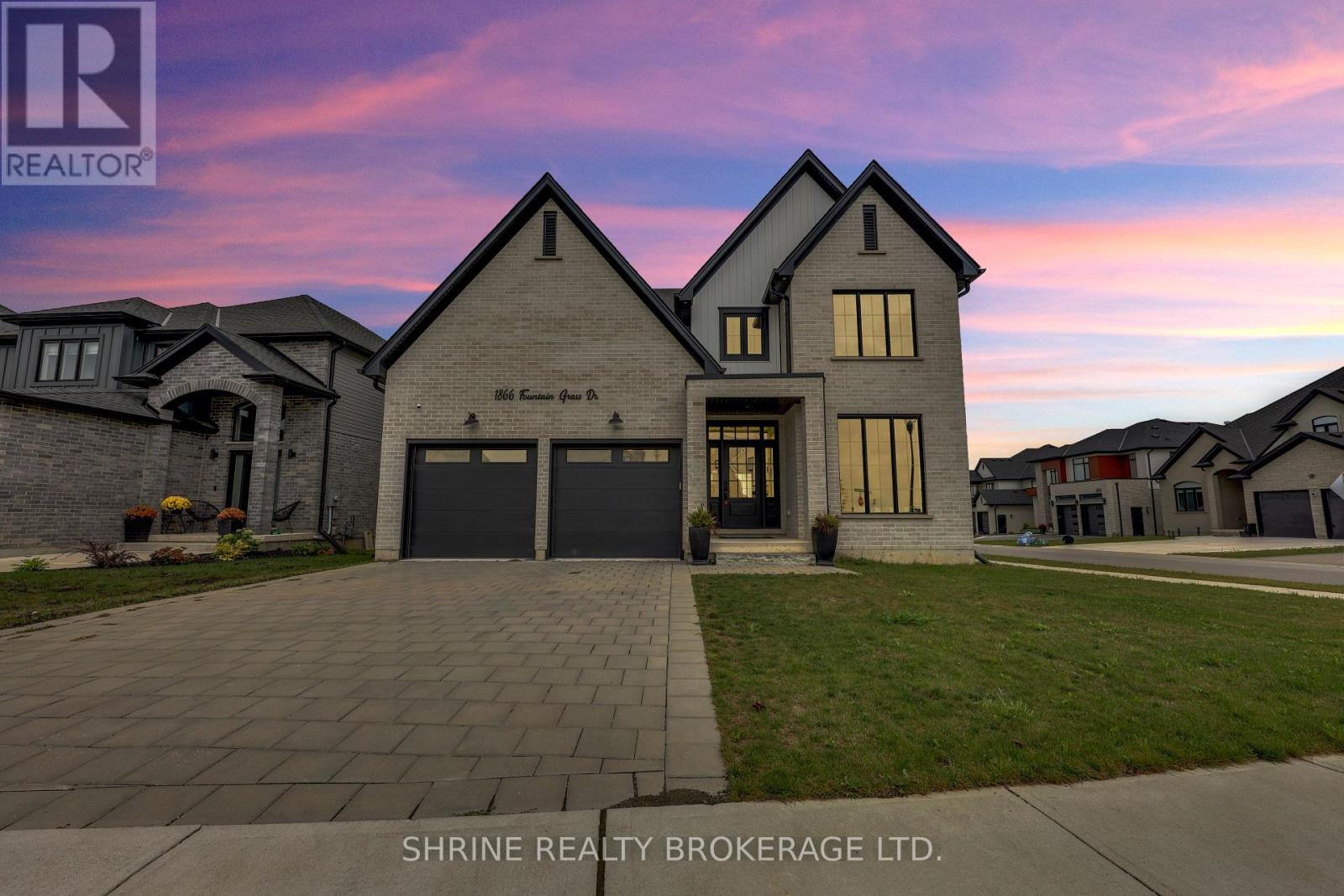 1866 Fountain Grass Drive, London South, Ontario  N6K 0K7 - Photo 2 - X12430170